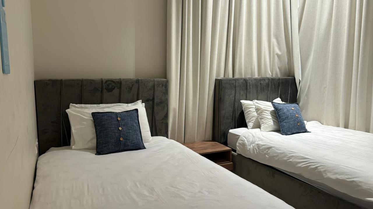 Al Jawhara Hotel 4*